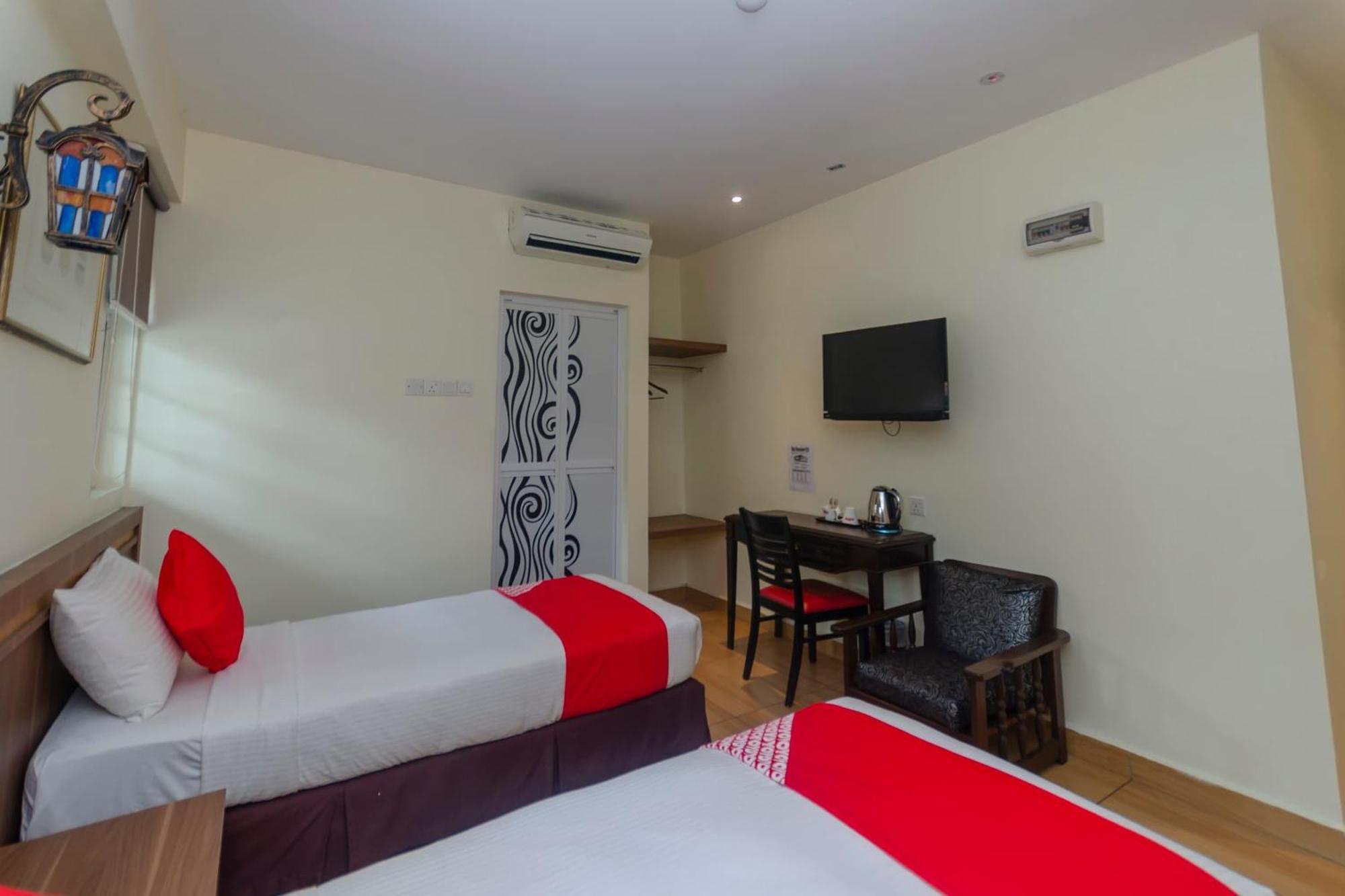 Super Oyo 596 The Vintage Hotel Johor Bahru Eksteriør billede
