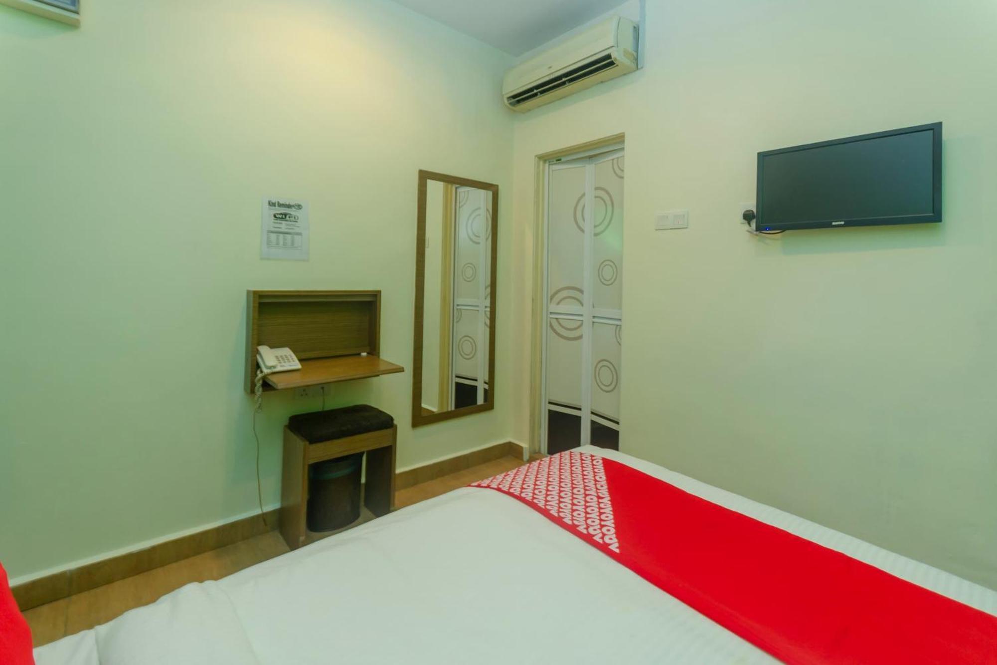 Super Oyo 596 The Vintage Hotel Johor Bahru Eksteriør billede